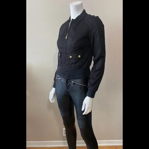 🔹GUESS🔹GREAT CONDITION - Picture 4 of 8